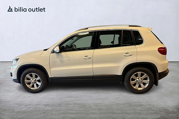 Volkswagen Tiguan 3 of 5