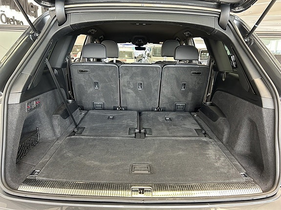 Audi Q7 7 of 27