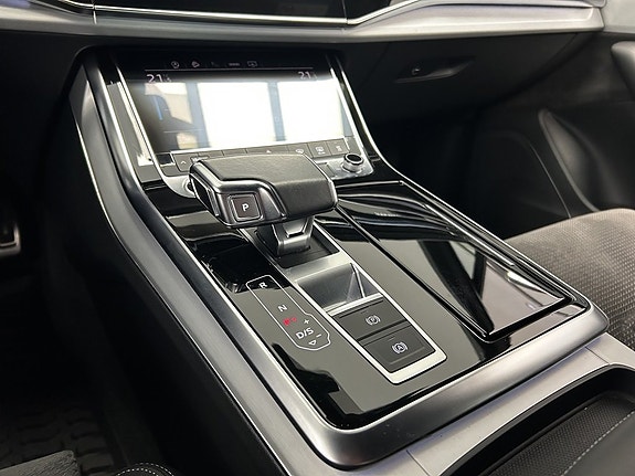 Audi Q7 24 of 27