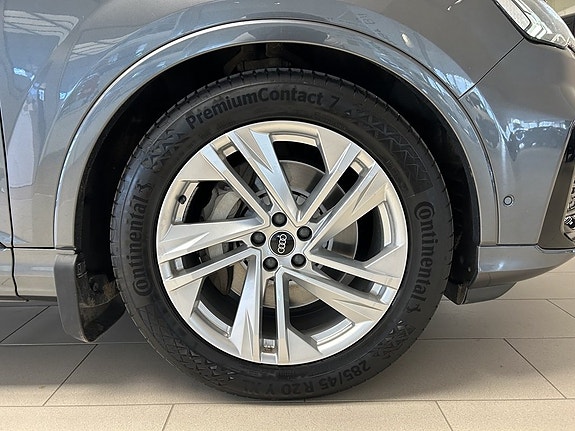 Audi Q7 27 of 27
