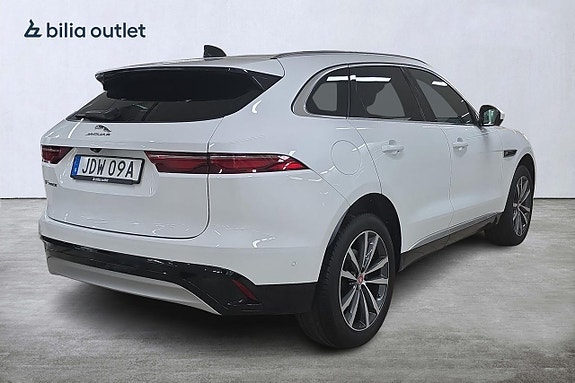 Jaguar F-PACE 8 of 20