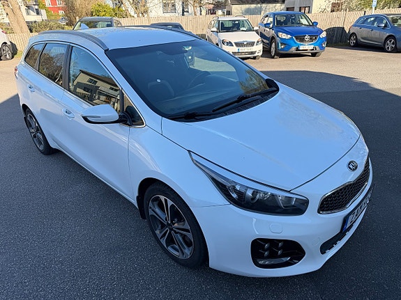 Kia Ceed 8 of 19
