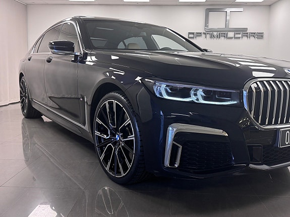 BMW 745Le 2 of 20