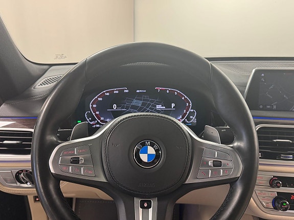 BMW 745Le 6 of 20