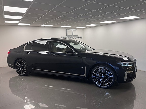 BMW 745Le 8 of 20