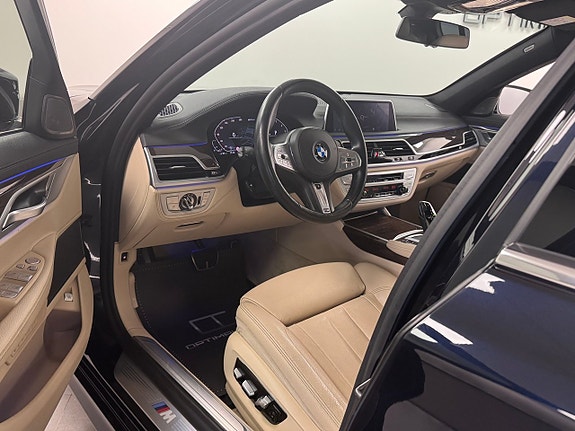 BMW 745Le 3 of 20
