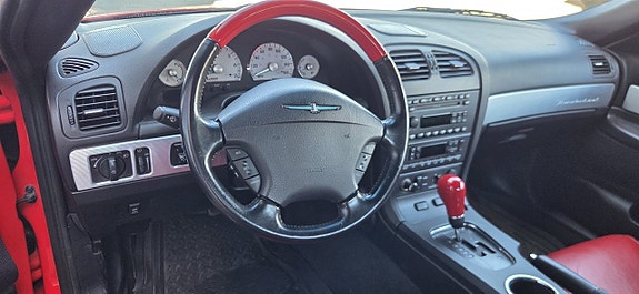 Ford Thunderbird 10 of 27