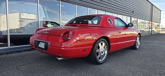 Ford Thunderbird 6 of 27