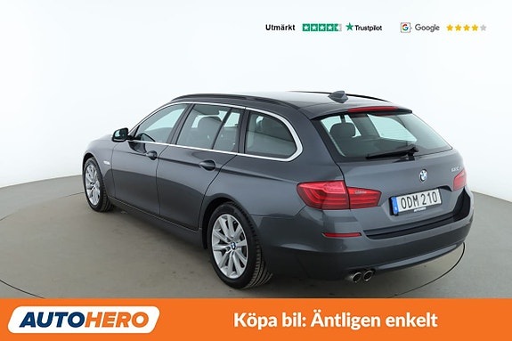 BMW 520d 3 of 5