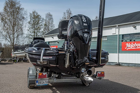 Nitro Z18 Mercury F150 9 of 10