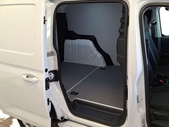 Volkswagen Caddy 11 of 12