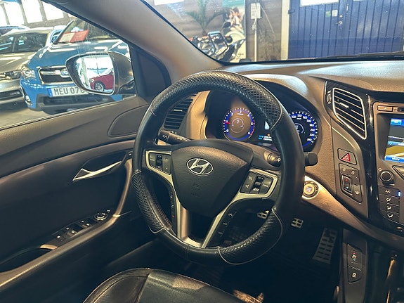 Hyundai i40 13 of 23