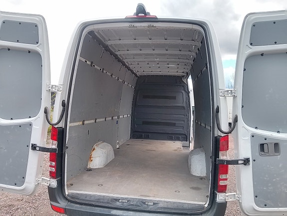 Mercedes-Benz Sprinter 316 13 of 21