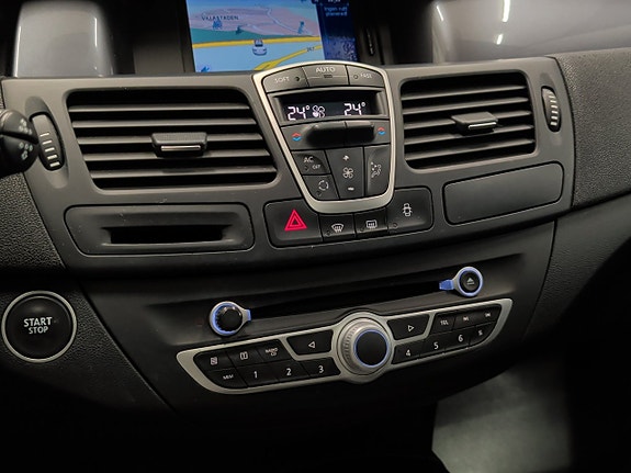 Renault Laguna 24 of 29