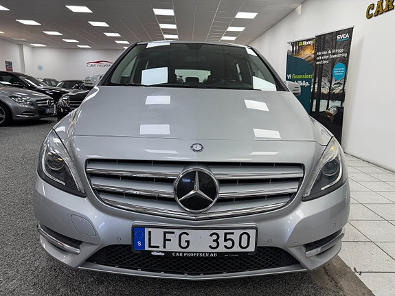 Mercedes-Benz B180 19 of 21