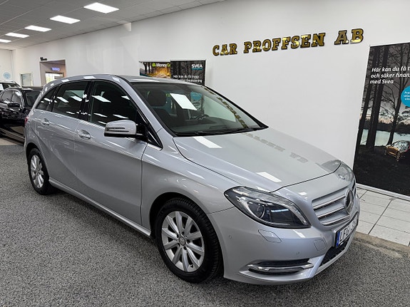 Mercedes-Benz B180 21 of 21