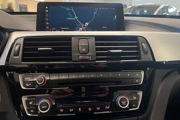 BMW 320d 16 of 23