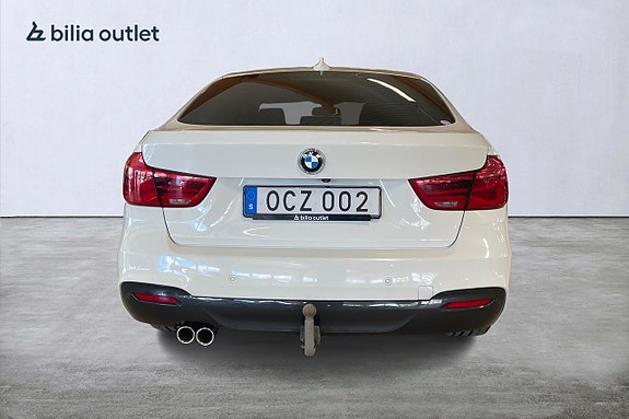 BMW 320d 9 of 23