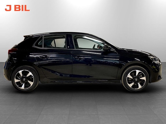 Opel Corsa 17 of 19