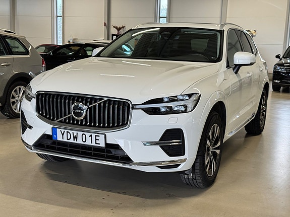 Volvo XC60 3 of 5