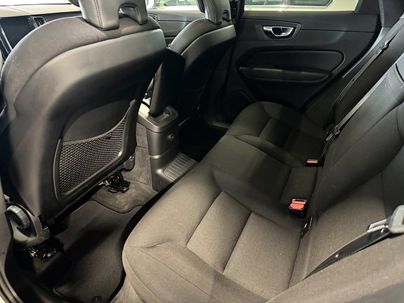 Volvo XC60 9 of 25