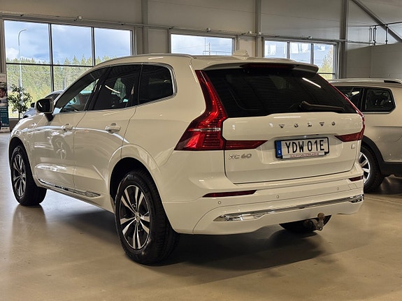 Volvo XC60 4 of 5