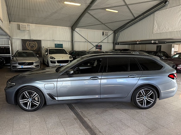 BMW 530e 6 of 17