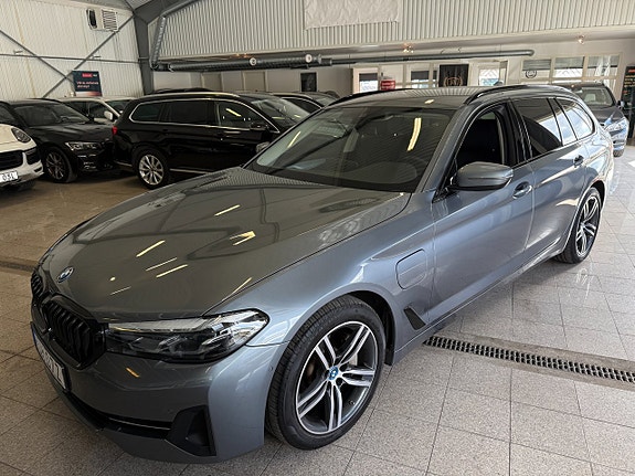BMW 530e 7 of 17