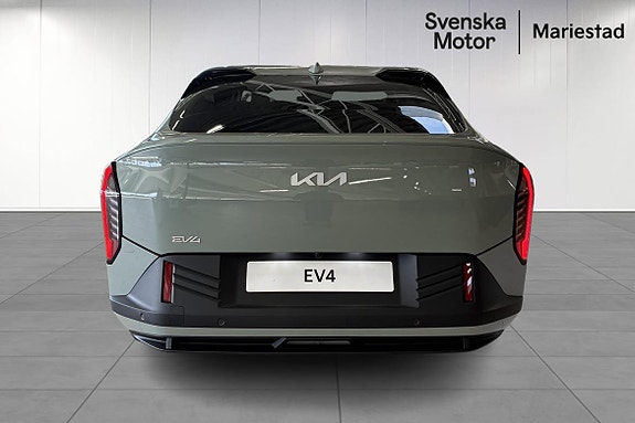 Kia EV4 5 of 17