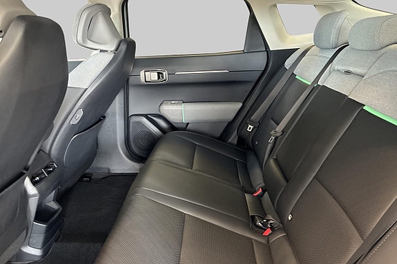 Kia EV4 9 of 17