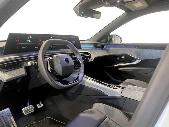 Peugeot 3008 4 of 5