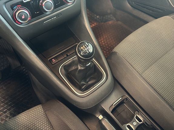 Volkswagen Golf I 18 of 22