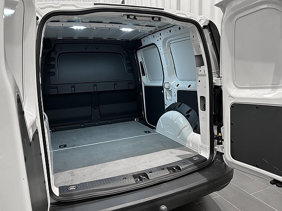 Volkswagen Caddy 4 of 5