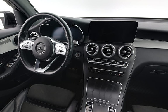 Mercedes-Benz GLC300 de 8 of 18