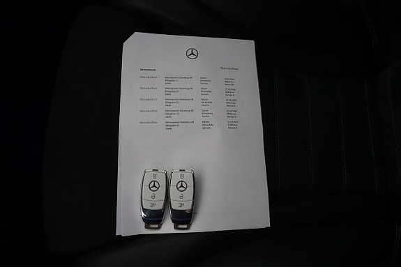 Mercedes-Benz GLC300 de 17 of 18