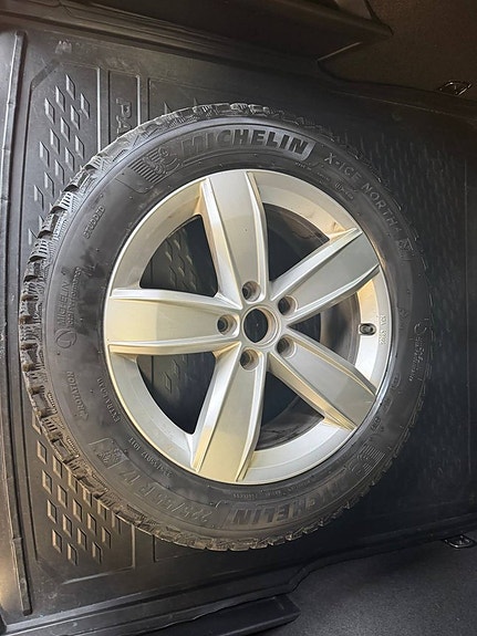 Volkswagen Passat Alltrack 13 of 13