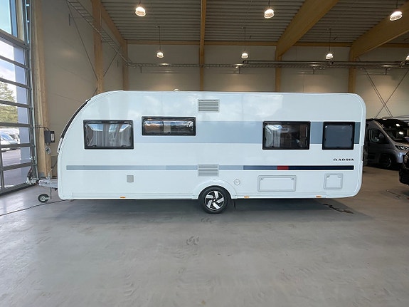 Adria Adora 572 UT /Långbäddare/ALDE/Golvvärme/Fabriksgaranti 4 of 5