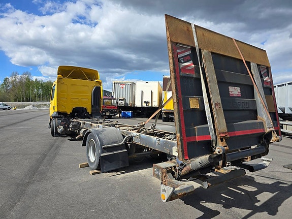 Volvo FL240 4x2 Chassi 4 of 5