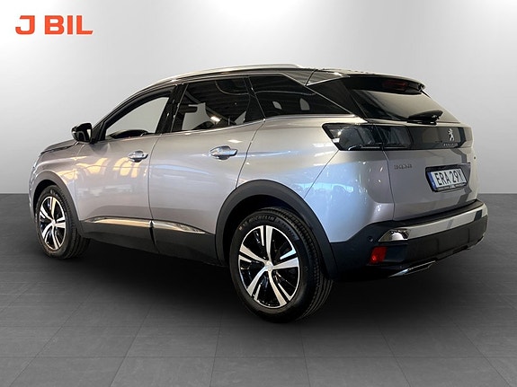 Peugeot 3008 3 of 5