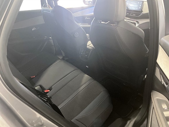 Peugeot 3008 12 of 15