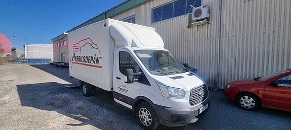 Ford Transit 2 of 4
