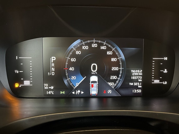 Volvo V90 Cross Country 16 of 25