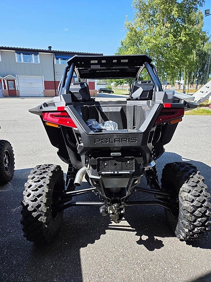 Polaris RZR PRO XP ULTIMATE Traktor Omg Lev 3 of 7