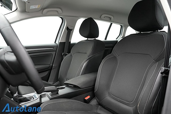 Renault Megane 12 of 25