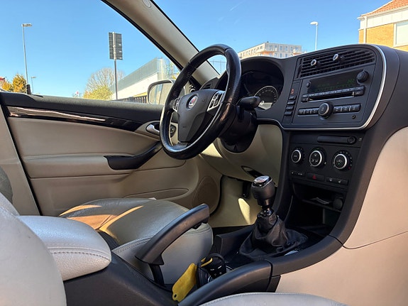 Saab 9-3 17 of 26