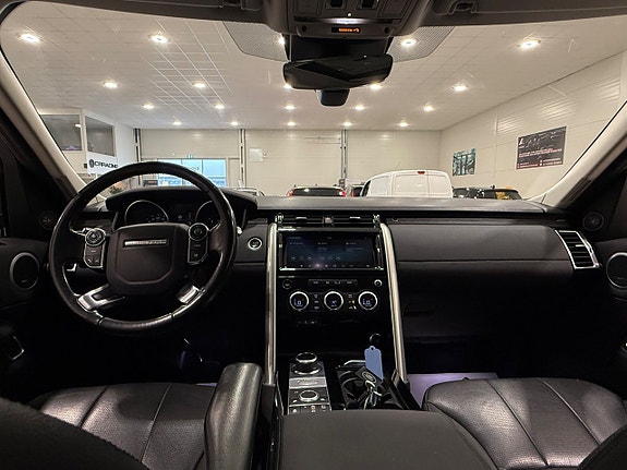 Land Rover Discovery 10 of 24