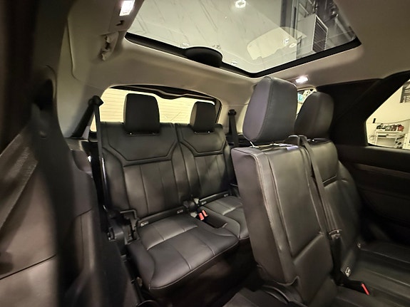Land Rover Discovery 19 of 24