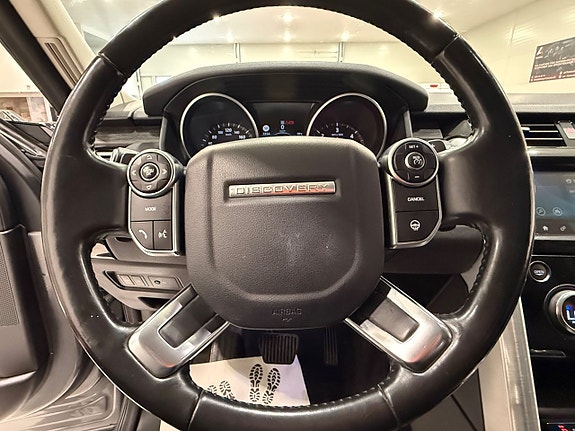 Land Rover Discovery 11 of 24