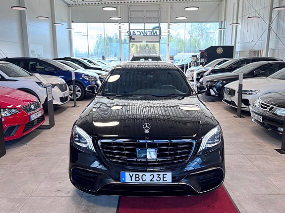 Mercedes-Benz S350 2 of 5