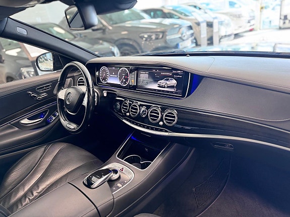Mercedes-Benz S350 18 of 30
